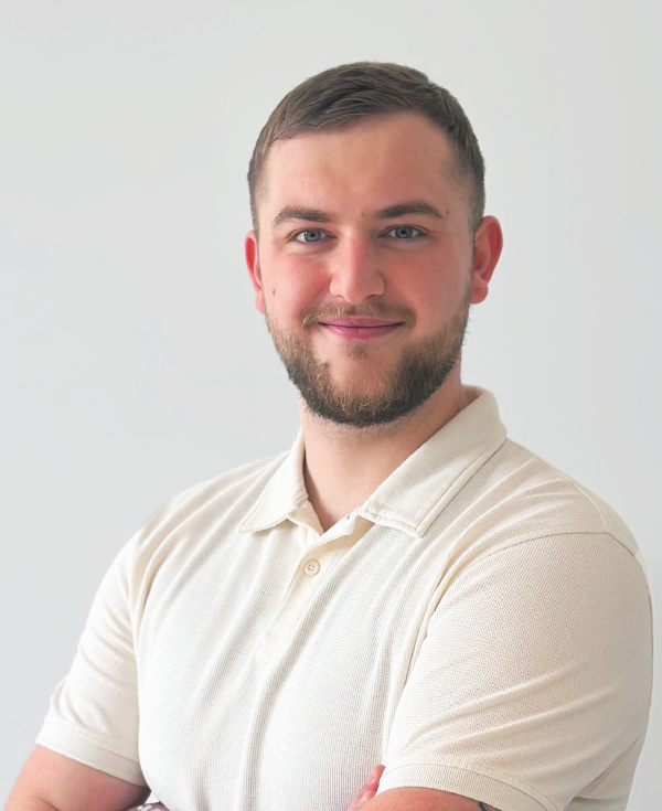 Alessio_Desktop-aspect-ratio-600-735